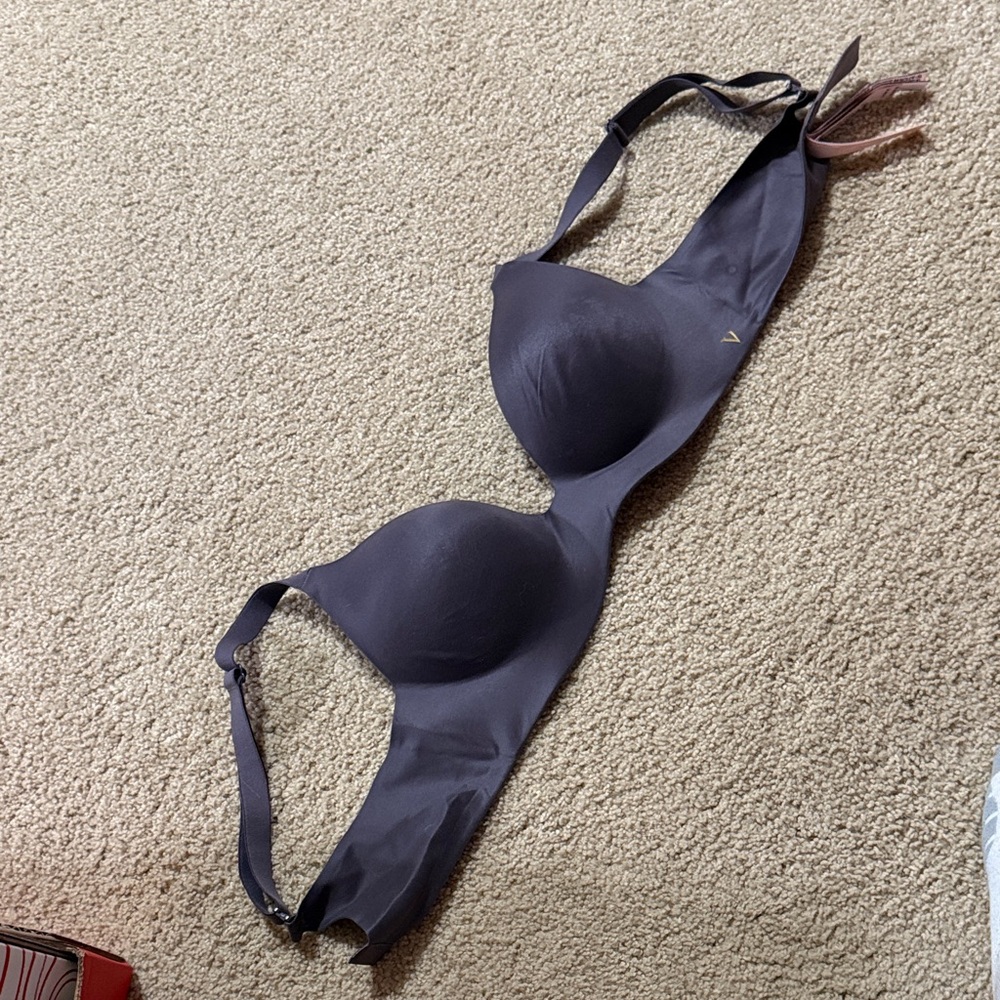 Victoria's Secret Dark Gray Seamless Bra